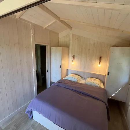 Camping-gites Au Songe Du Valier 캠프장