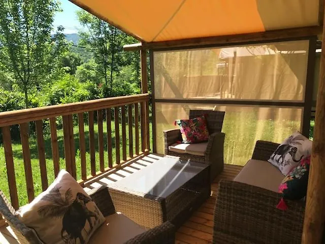 Camping-gites Au Songe Du Valier مكان تخييم *