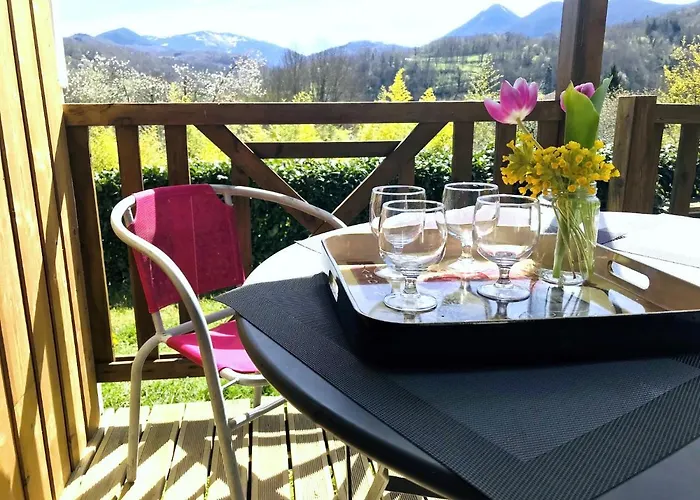 Camping-gites Au Songe Du Valier مكان تخييم