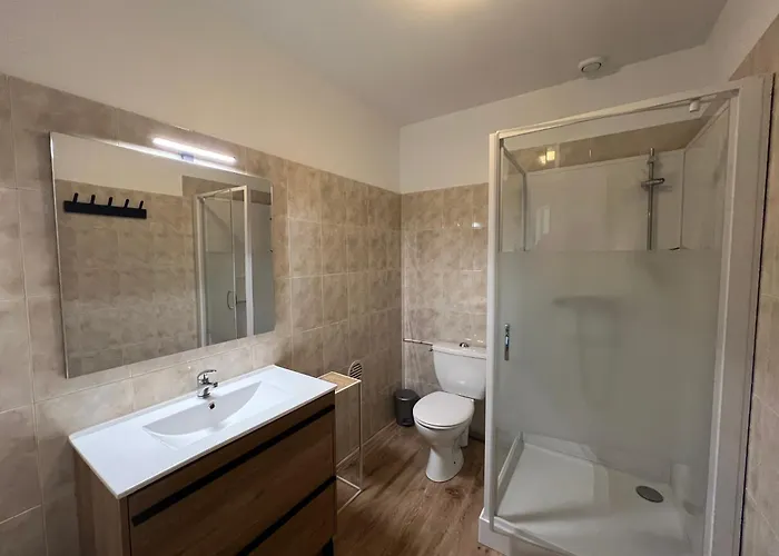 مكان تخييم Camping-gites Au Songe Du Valier *