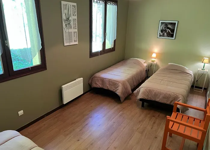 مكان تخييم Camping-gites Au Songe Du Valier سيكْسْ